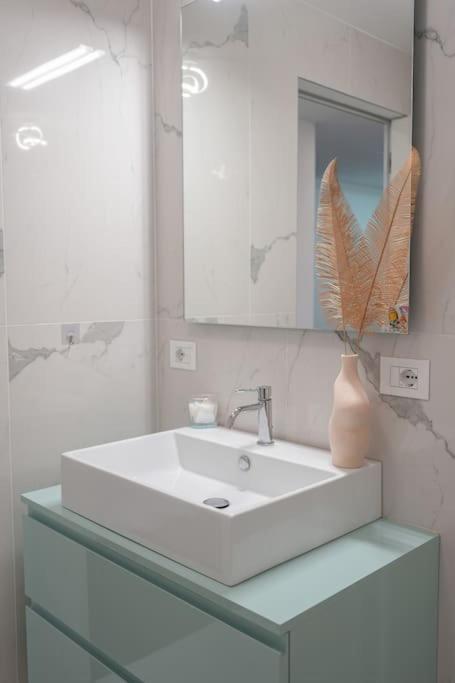 Appartement Isola 10 *